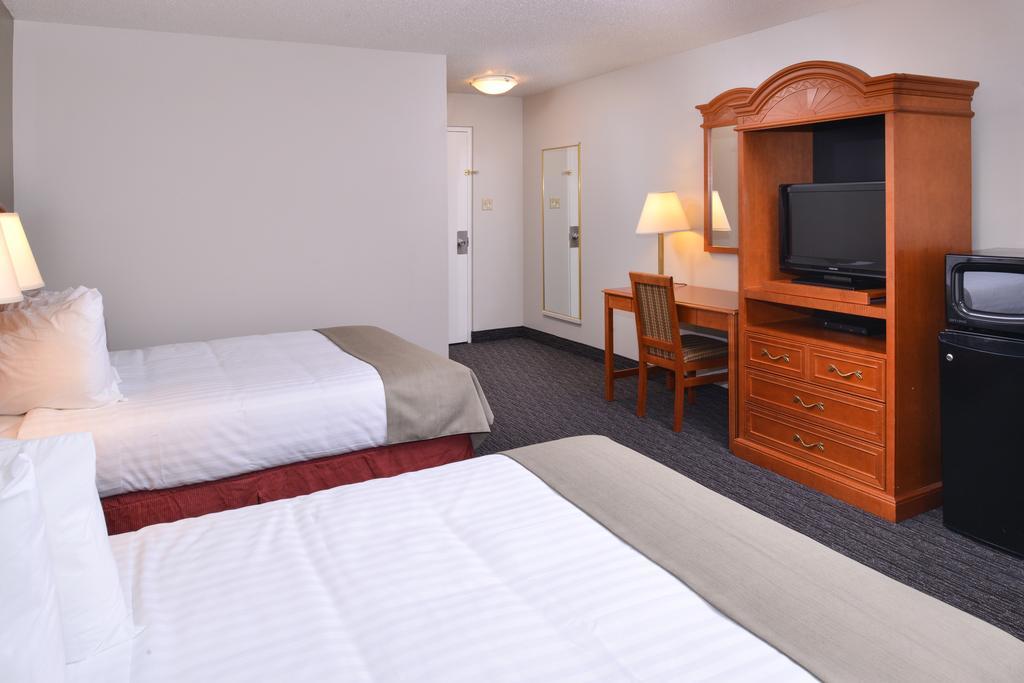 Inn Rodeway 2*
