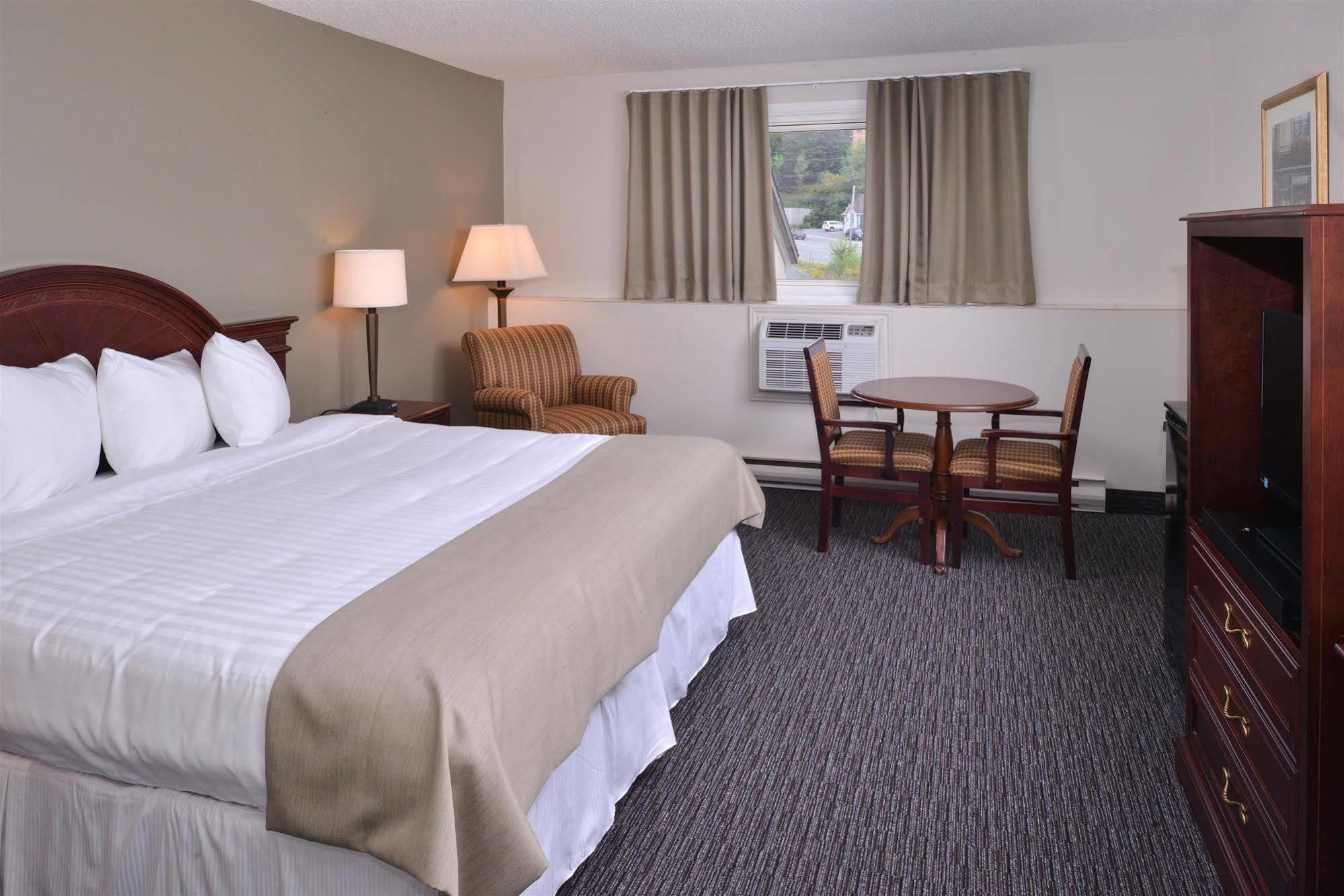 Rodeway Inn